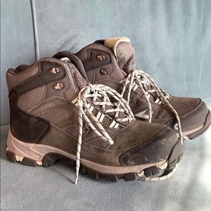 Hi-Tec Hiking Boots size 10